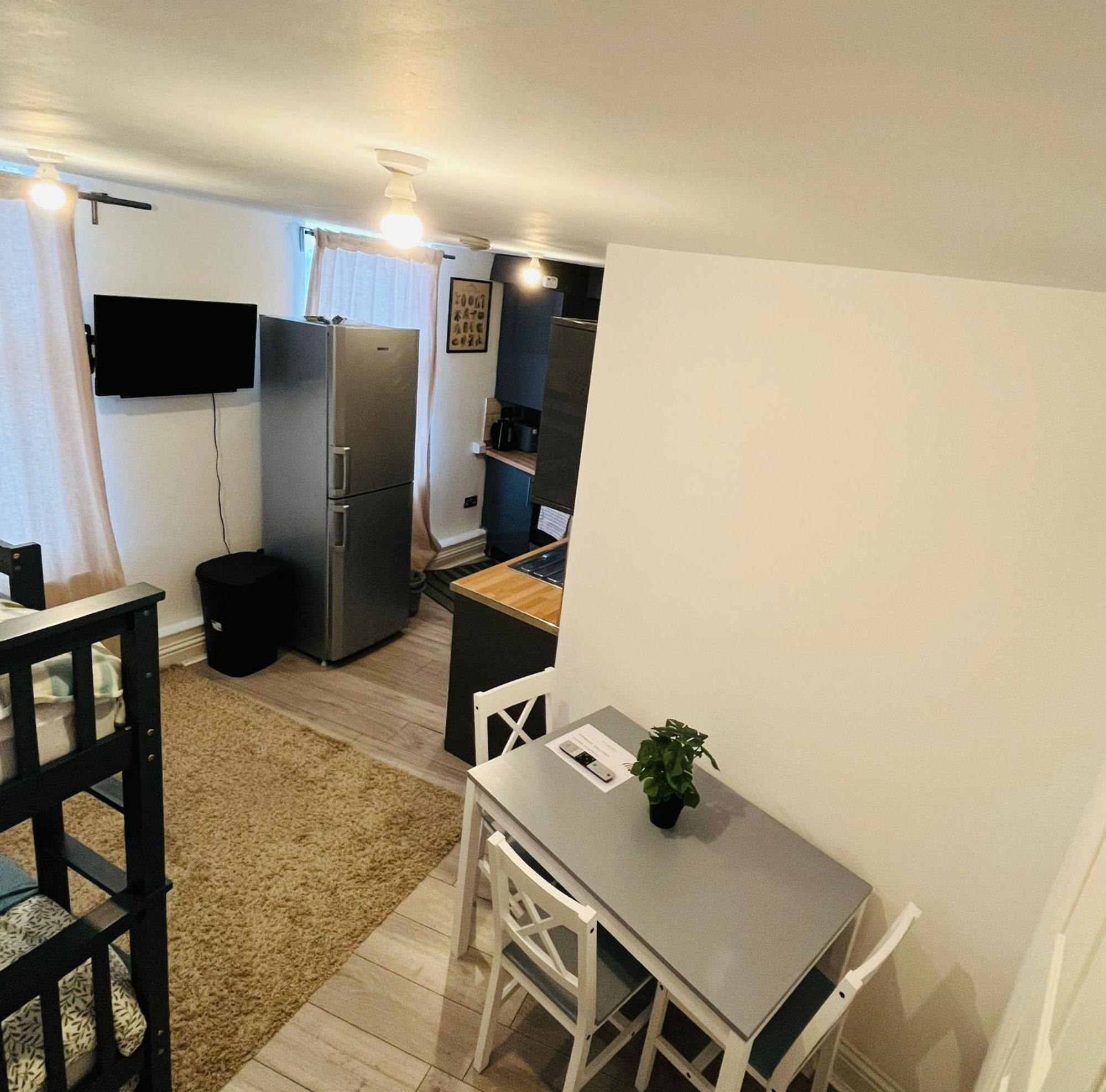 Willesden J Guest Home 4 Londen Kamer foto